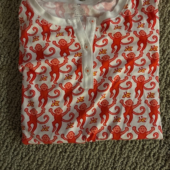 Roller Rabbit PJs and Bag - Picture 2 of 9